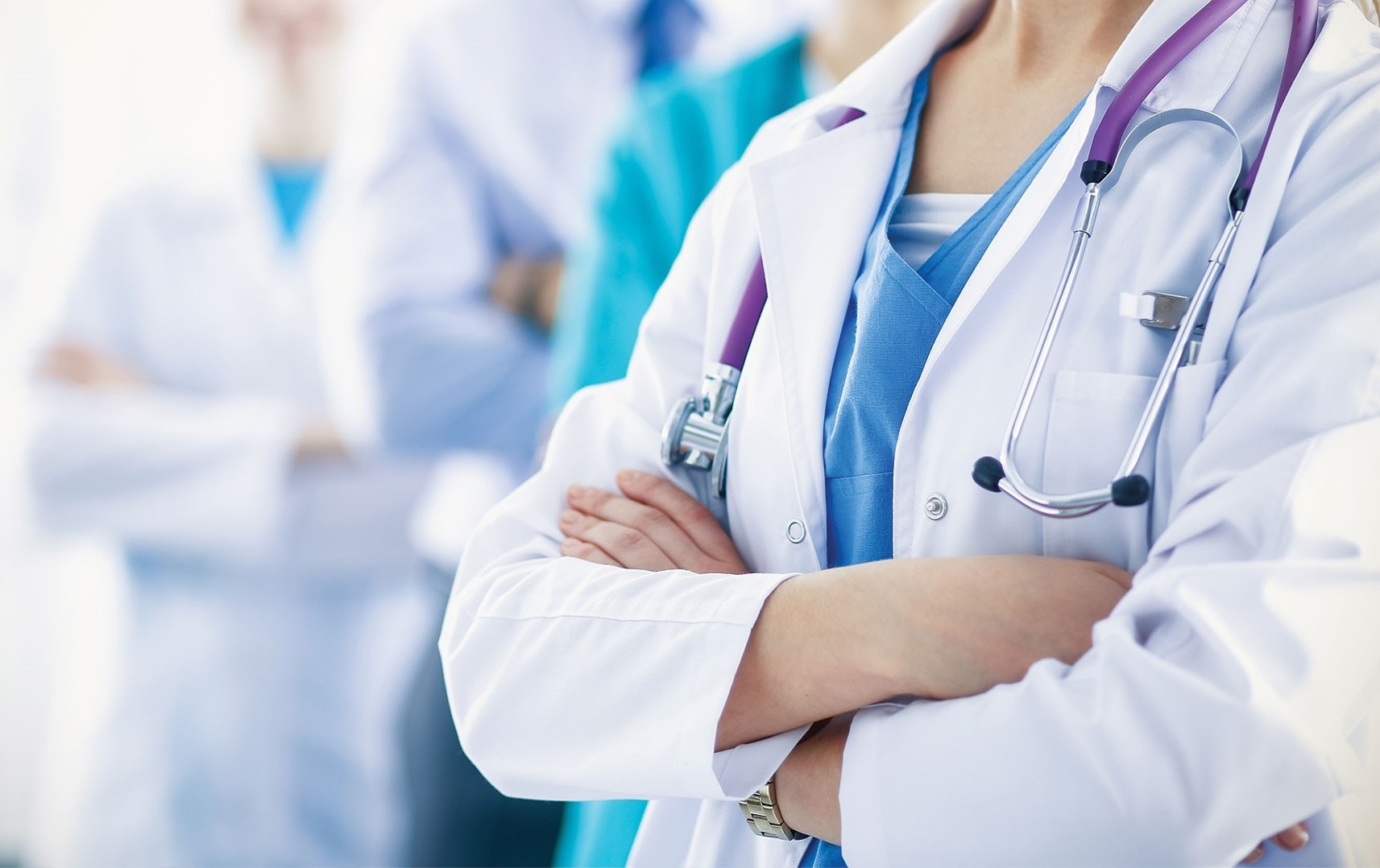 Dr Priyanka Chaudhari Contact Lens Specialis Delhi Gurgaon